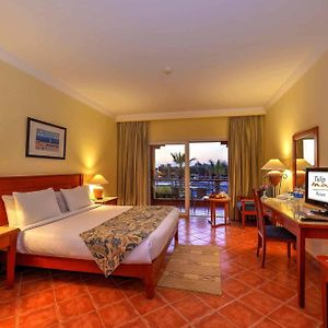 Superior Double Room Pool View